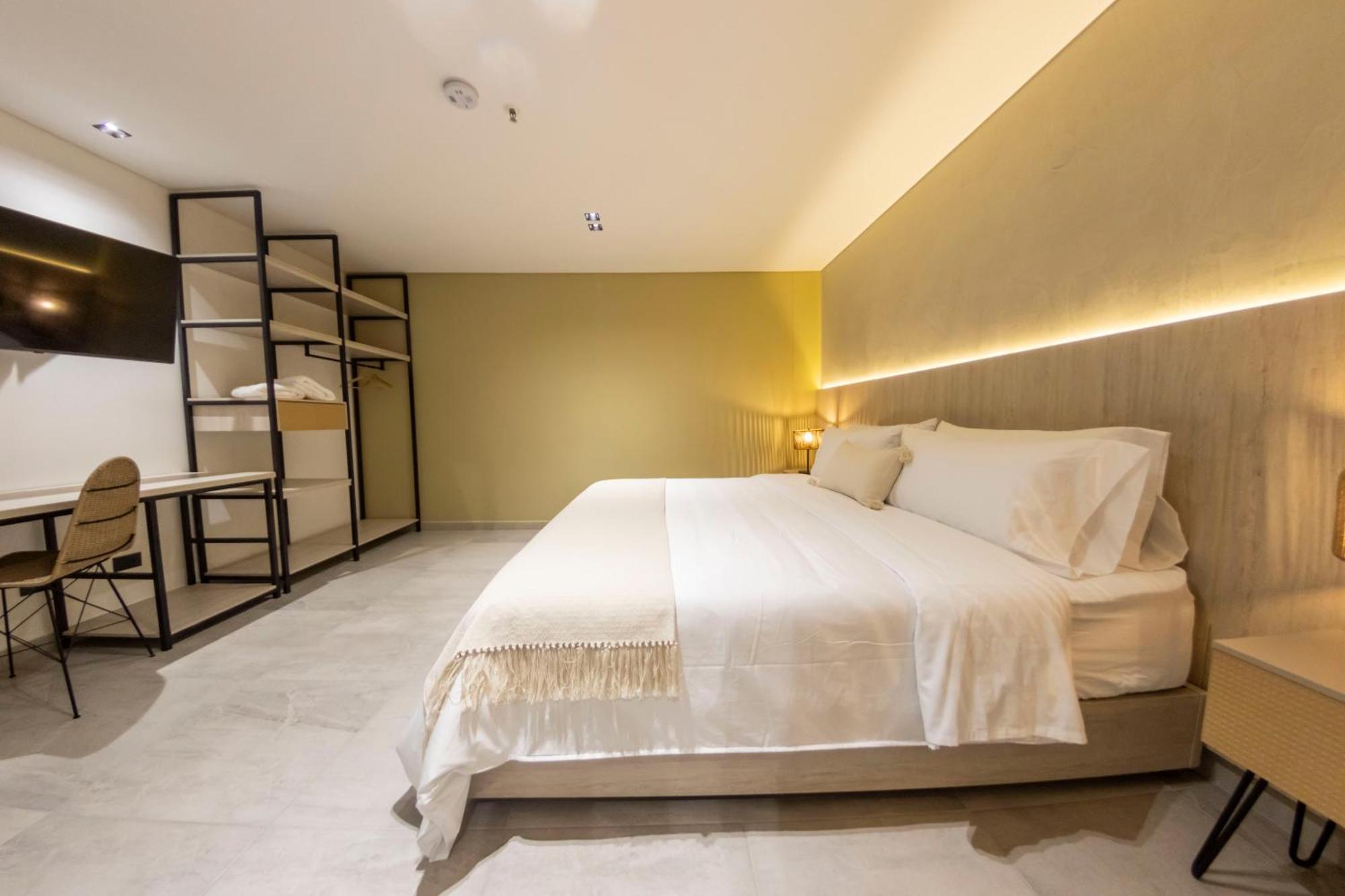 Sonata 44 Laureles * Medellin