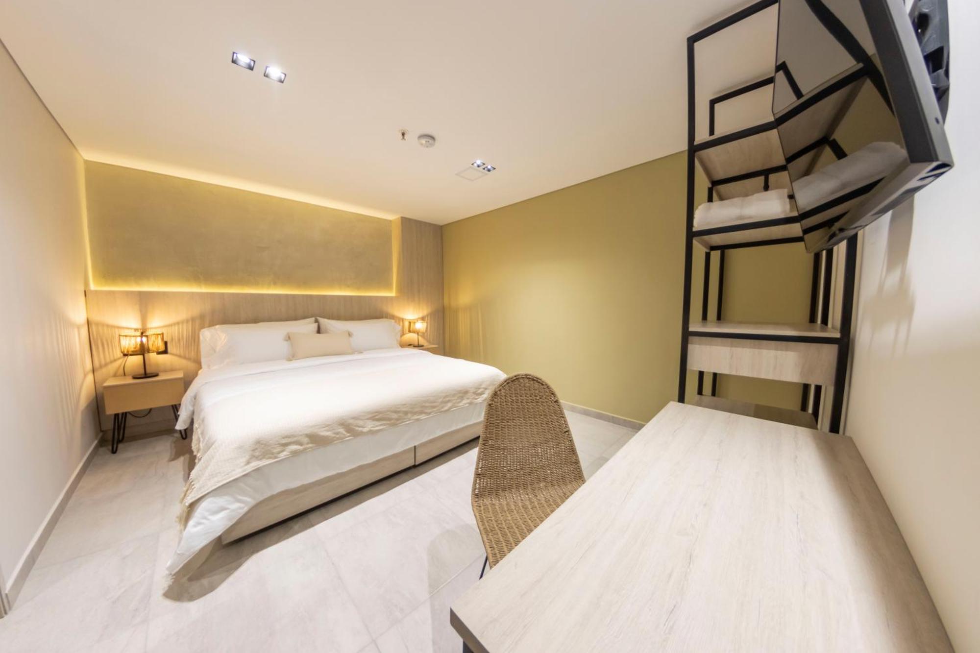 Sonata 44 Laureles *